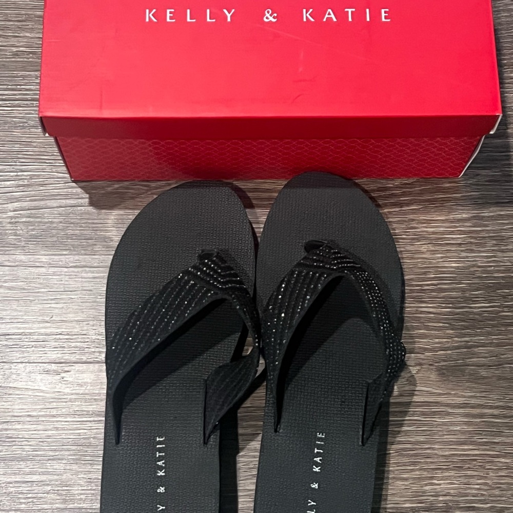 Kelly & Katie Sandals